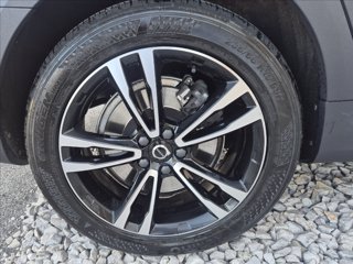 VOLVO V90 Cross Country B4 (d) AWD Geartronic Business Pro 16