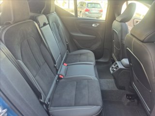 VOLVO XC40 B3 automatico Ultra Dark 11