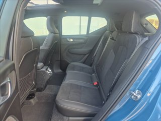 VOLVO XC40 B3 automatico Ultra Dark 8