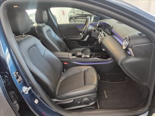MERCEDES A 180 d Sport 10