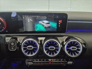 MERCEDES A 180 d Sport 13