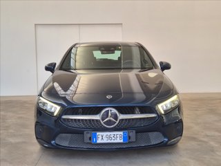 MERCEDES A 180 d Sport 2