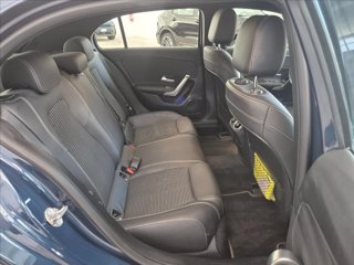 MERCEDES A 180 d Sport 9