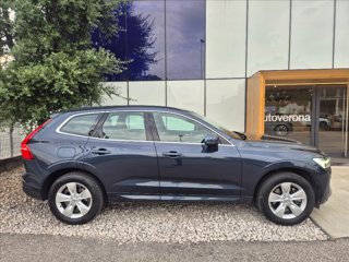 VOLVO XC60 B4 (d) automatico Core 2