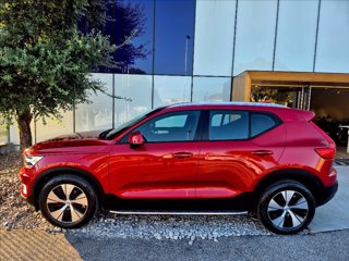 VOLVO XC40 T2 Momentum Core 5