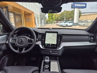 VOLVO XC90 B5 AWD automatico 7 posti Ultra Black Edition 9