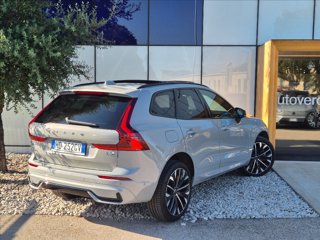 VOLVO XC60 T6 Plug-in hybrid AWD automatico Ultra Dark 1