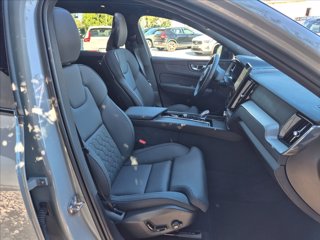 VOLVO XC60 T6 Plug-in hybrid AWD automatico Ultra Dark 10
