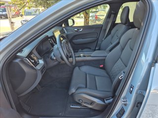 VOLVO XC60 T6 Plug-in hybrid AWD automatico Ultra Dark 6
