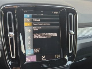 VOLVO XC40 B4 AWD Geartronic R-design 12