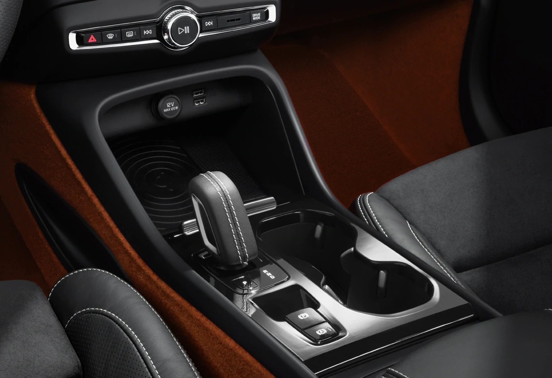 Volvo Xc40 02