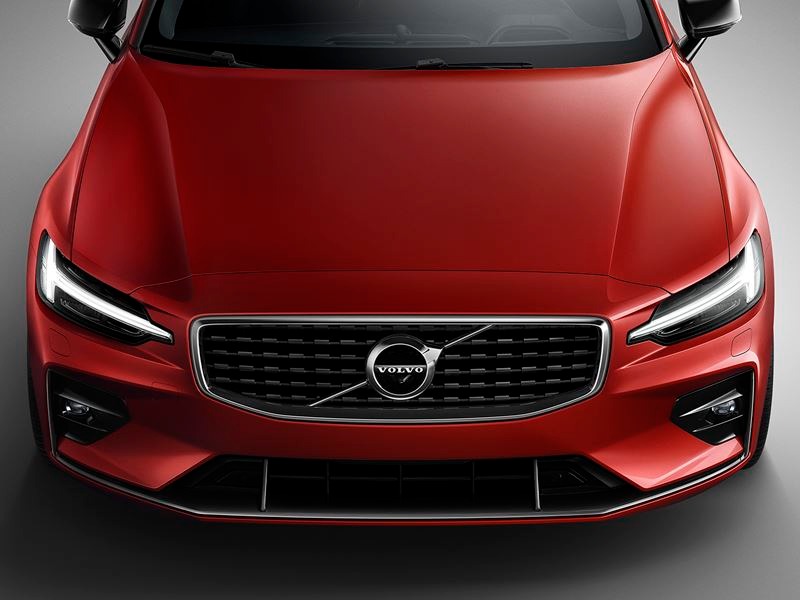 Volvo S60 01