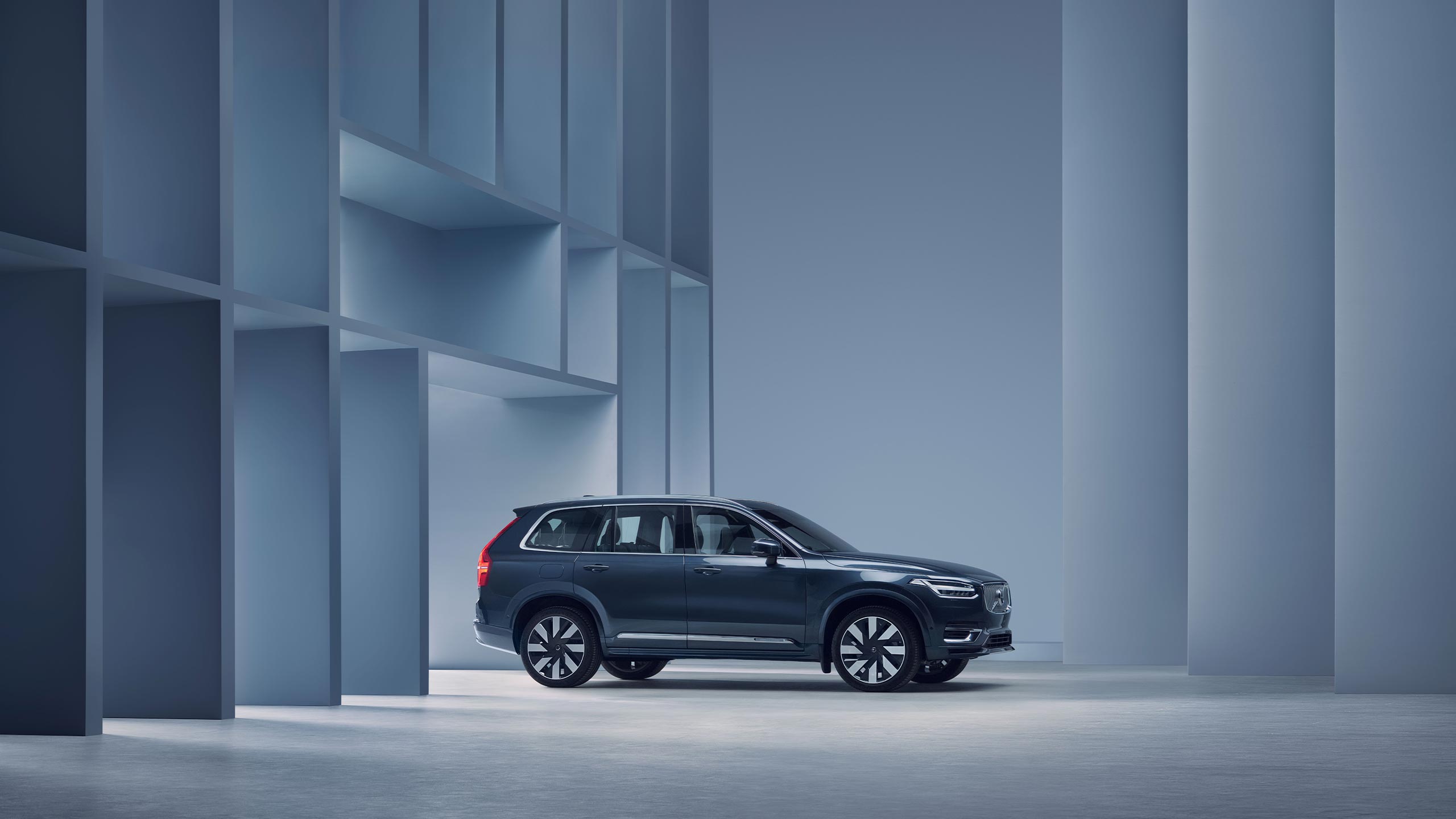 Volvo XC90 Recharge esterni 2