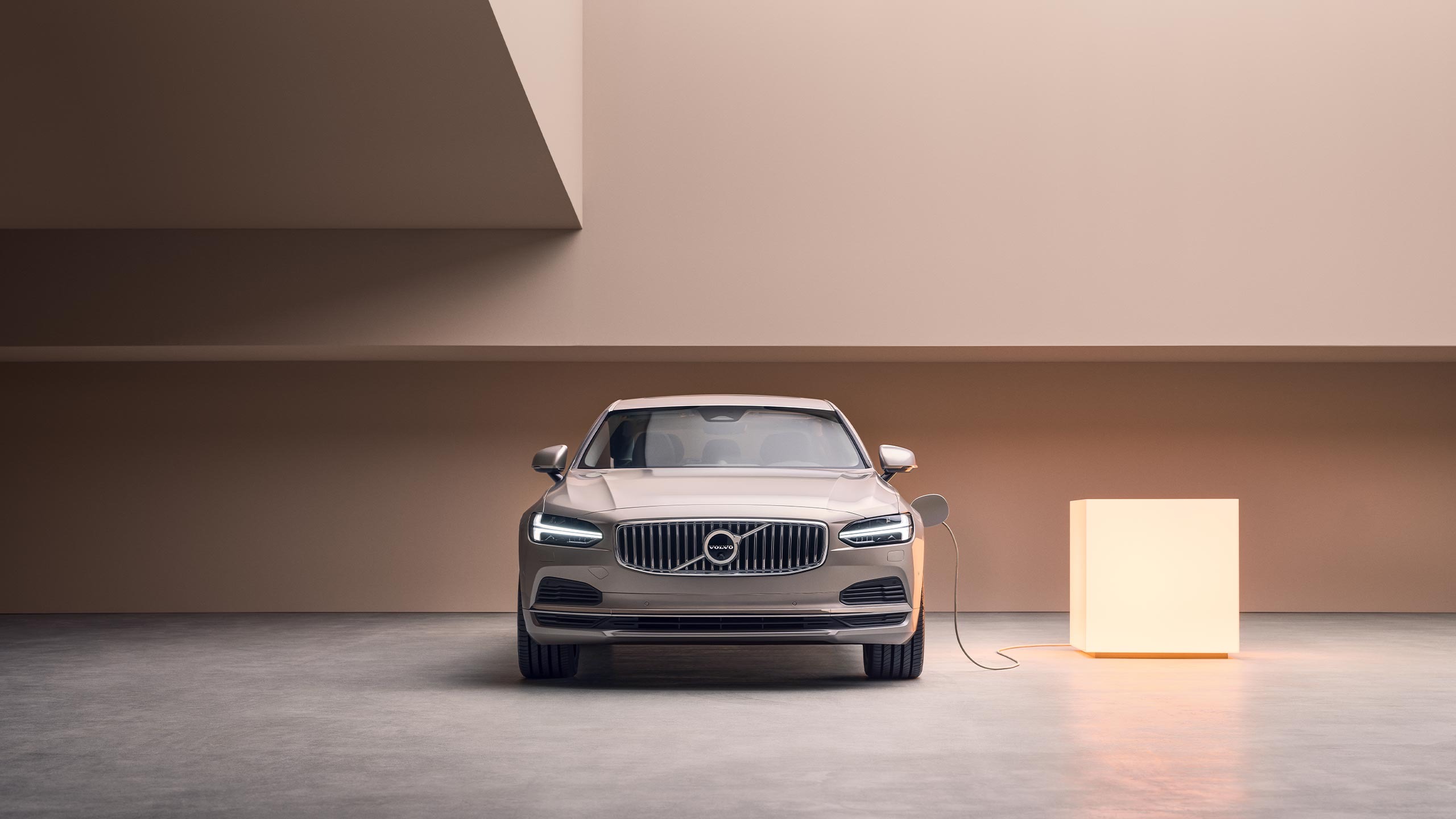 Volvo S90 Recharge esterni