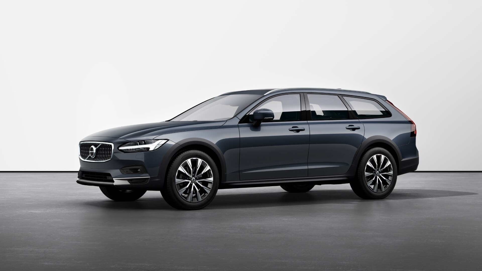 Volvo V90 Cross Country colore Denim Blue