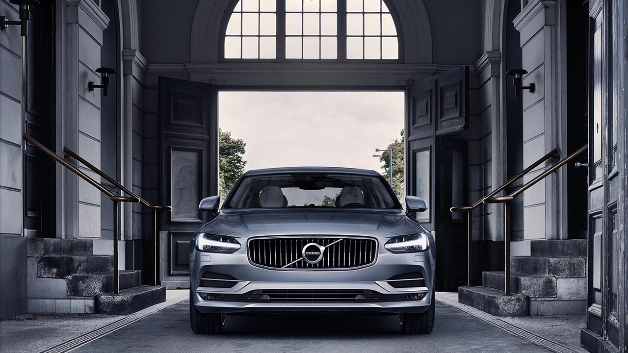 Gamma Volvo S90 01