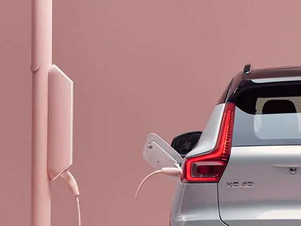 Volvo XC40 Recharge 02