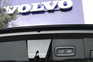 VOLVO XC60 B4 (d) AWD automatico Plus Dark 9