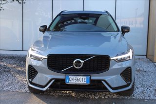 VOLVO XC60 T6 Recharge Plug-in Hybrid AWD automatico Ultimate Dark 1
