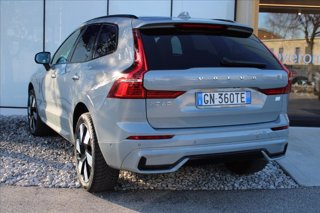 VOLVO XC60 T6 Recharge Plug-in Hybrid AWD automatico Ultimate Dark 5