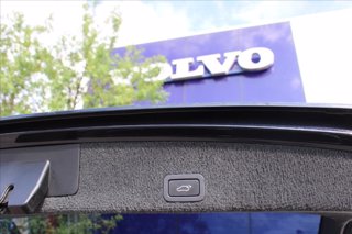 VOLVO XC60 D4 AWD Geartronic R-design Momentum 7